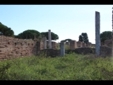 07330 ostia - regio iv - insula iii - domus delle colonne (iv,iii,1) - vestibulum (a).jpg